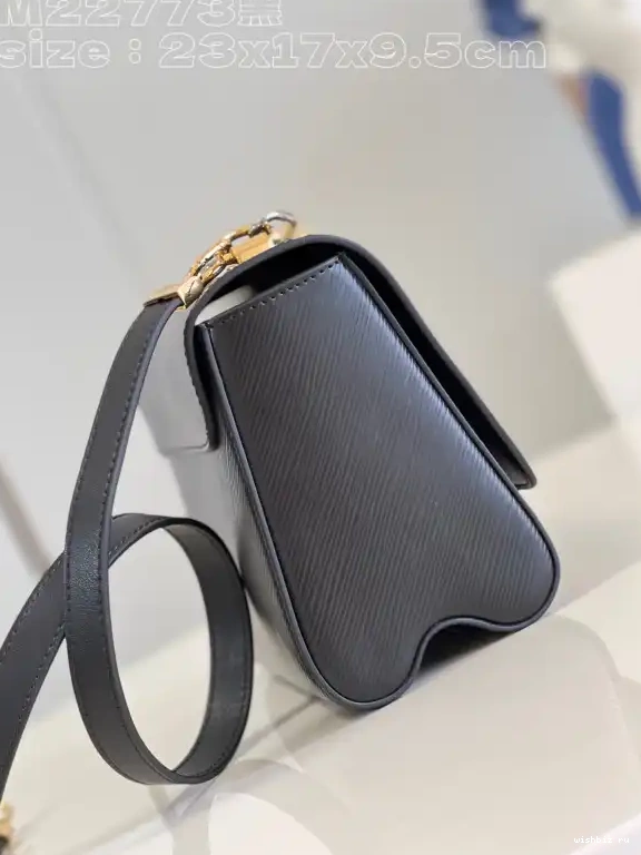 WIS VUITTON MM LOUIS TWIST 0606